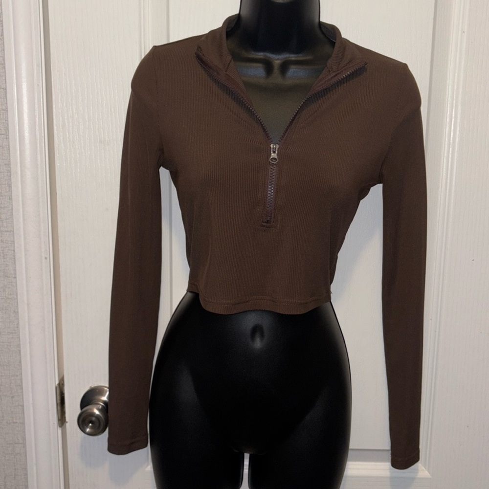 Women’s SHEIN Crop Top